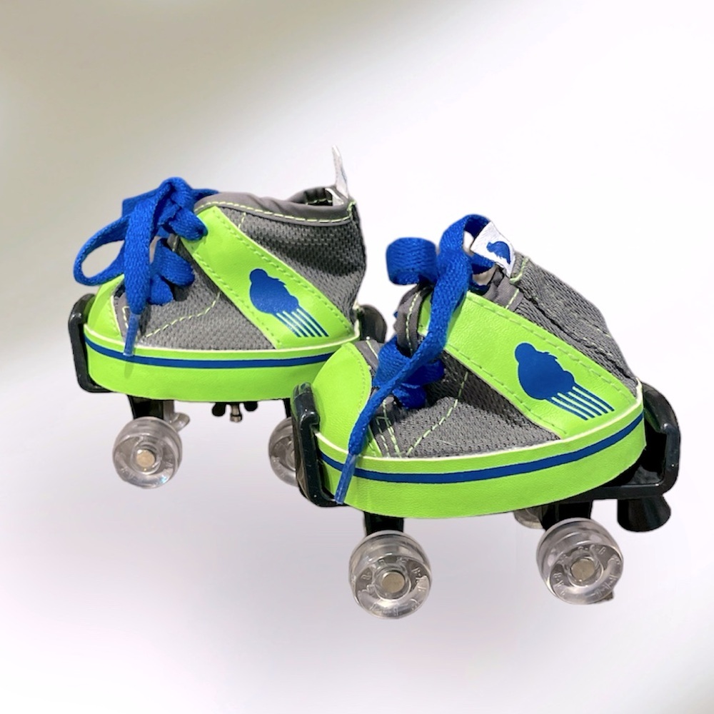 Cute Adjustable Build-A-Bear Black Roller Skates W/Neon Green & Gray Sneakers